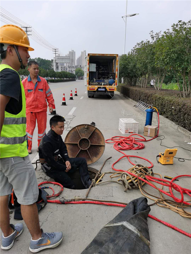 广南翻衬法管道修复技术主要工序
