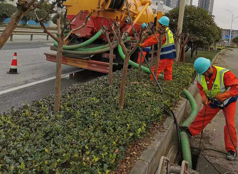 广南市政管道清淤